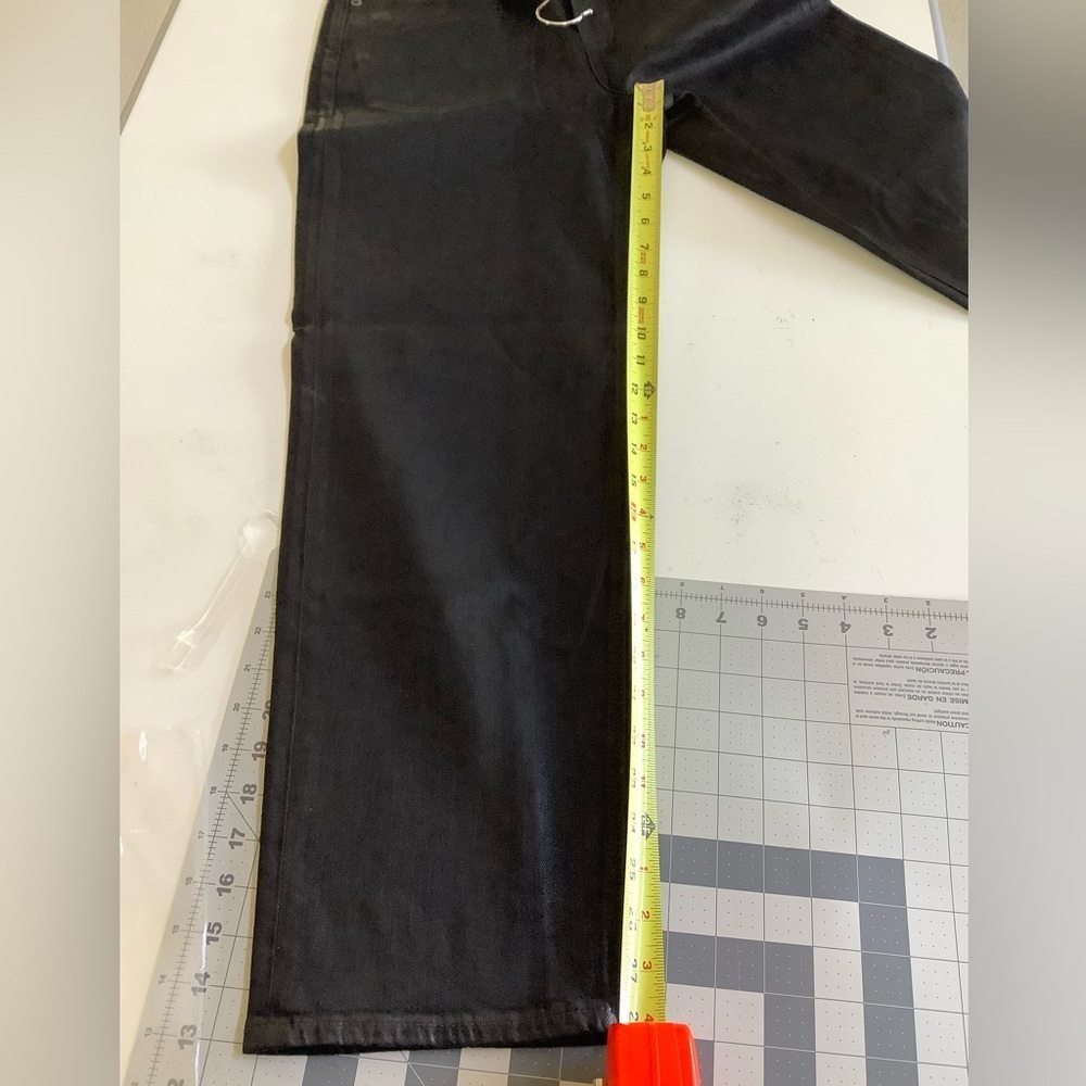 American Eagle Coated Super High Rise Baggy Straight Jeans - 2 Short - NWT - Picture 6 of 10